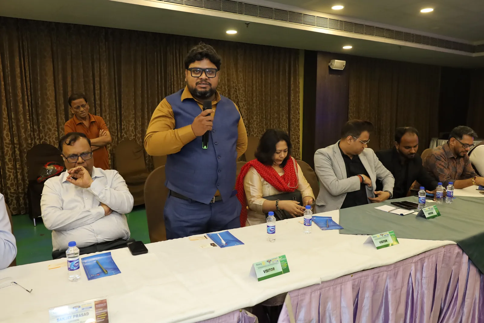 A member addressing an RMBF Kolkata meeting