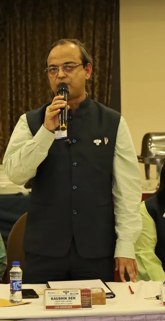 RMBF Kolkata member addressing the chapter meeting